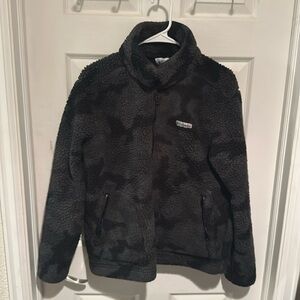 Black camo Columbia Sherpa